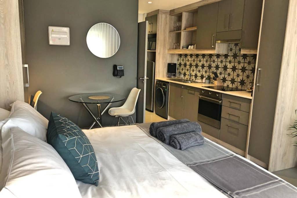 Unique Stay, The Den Apartments Stellenbosch Eksteriør bilde